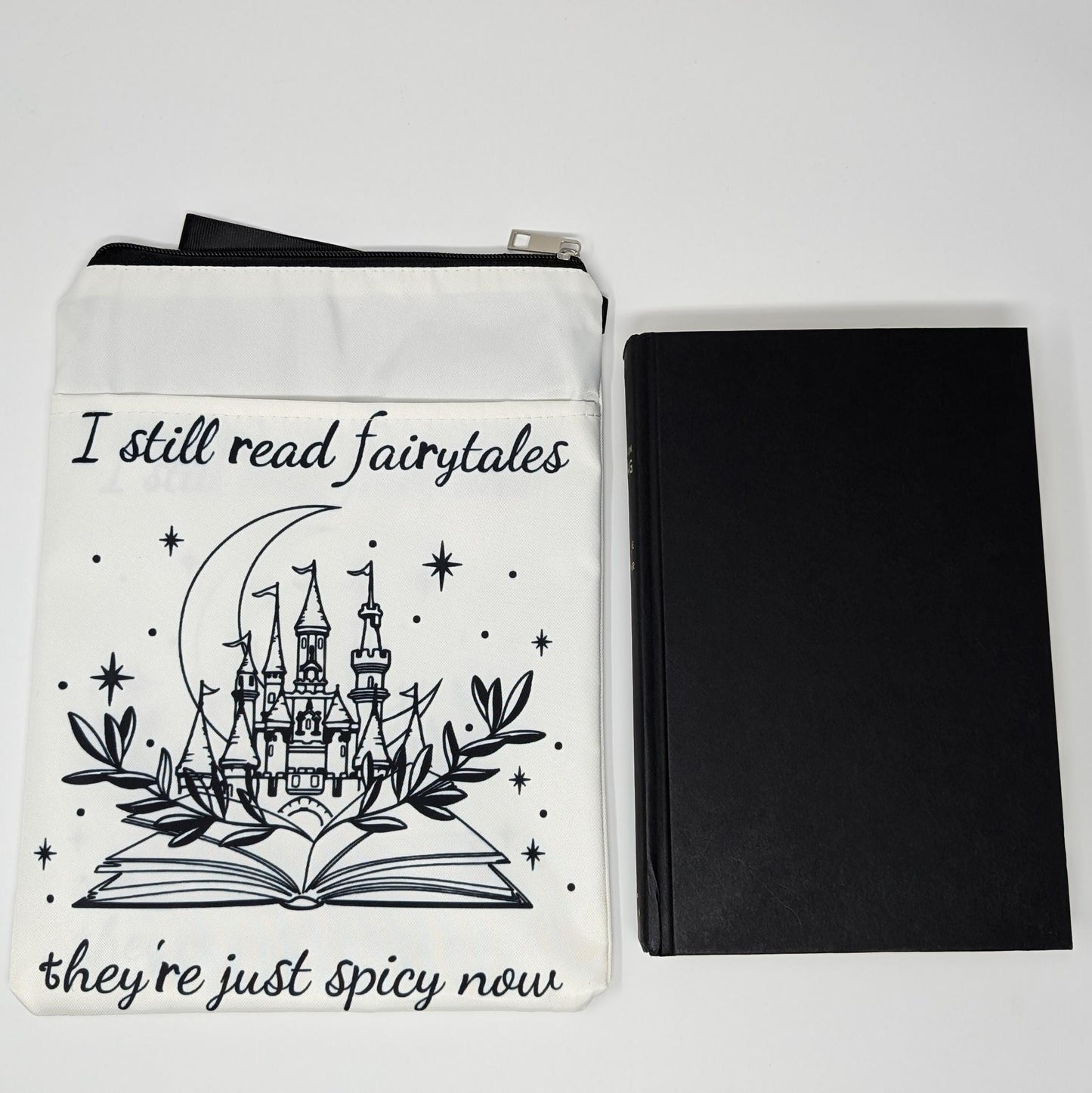 Spicy Fairytale Book Sleeve with Zipper: Padded Bookish Pouch