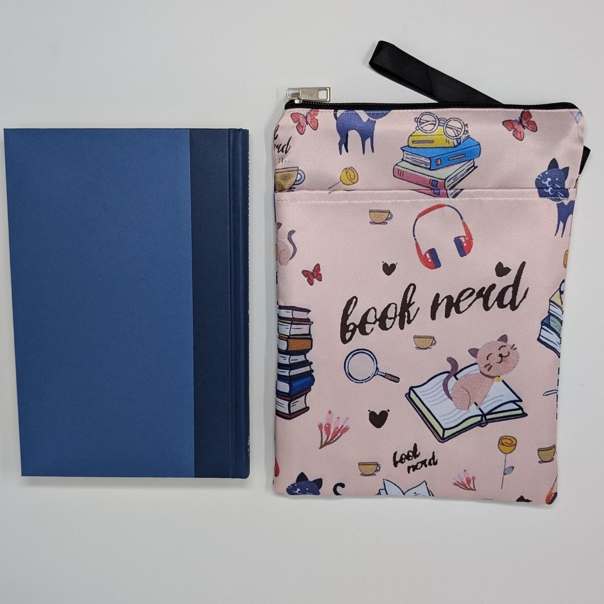 Pink Cat Book Sleeve: Padded Book Pouch with Zipper